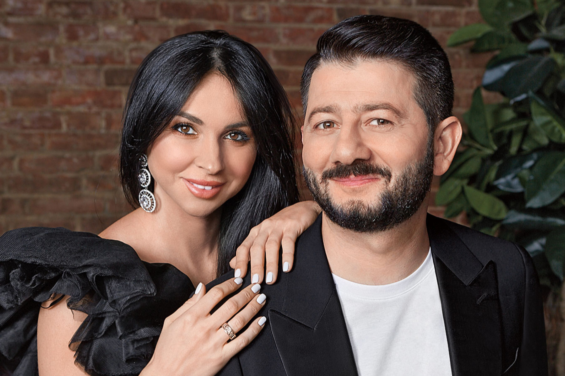 Михаил Галустян и его жена Виктория Галустян