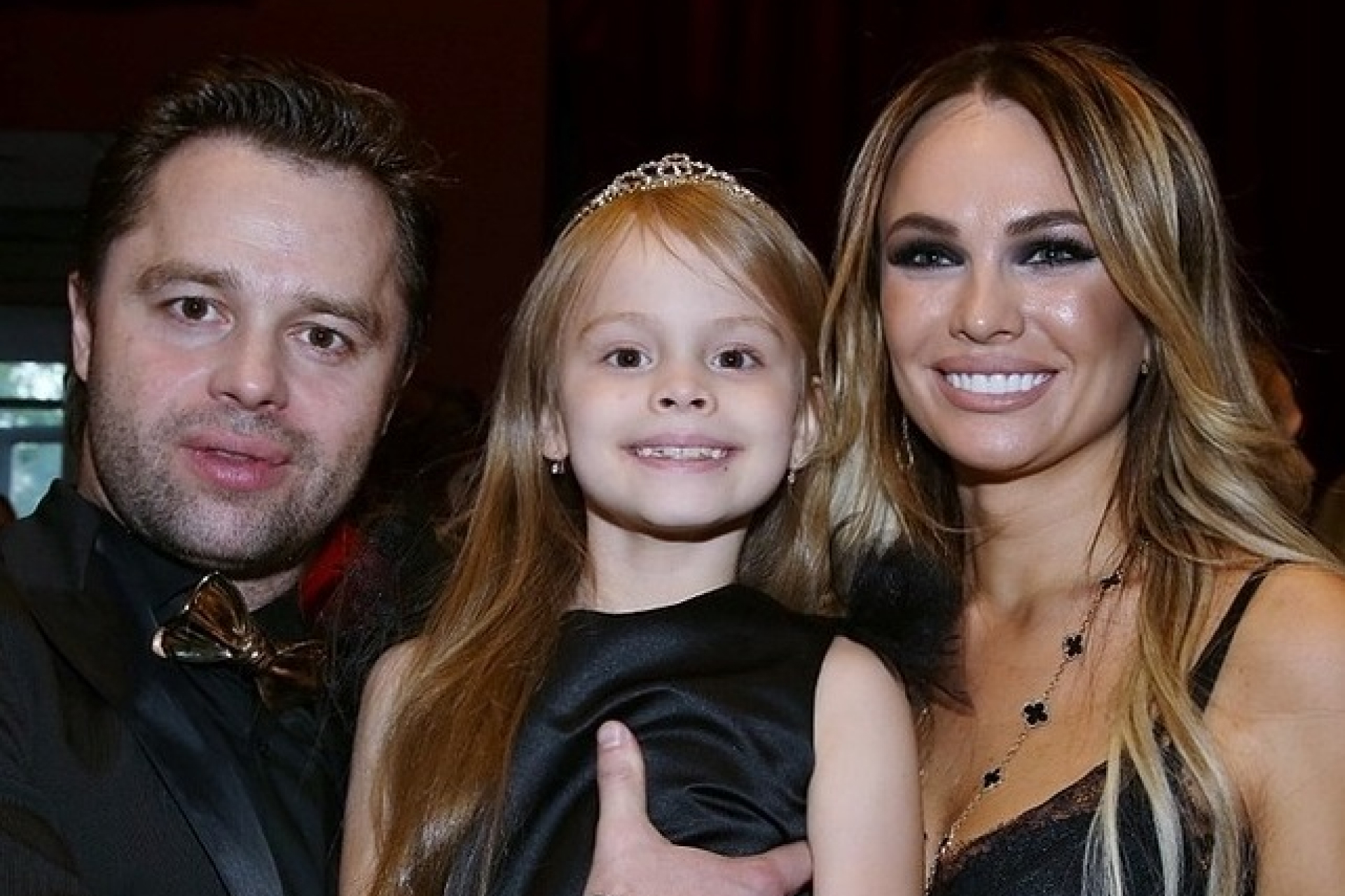 Виталий Гогунский, Ирина Маирко и их дочь Милана Маирко (Milana Star)