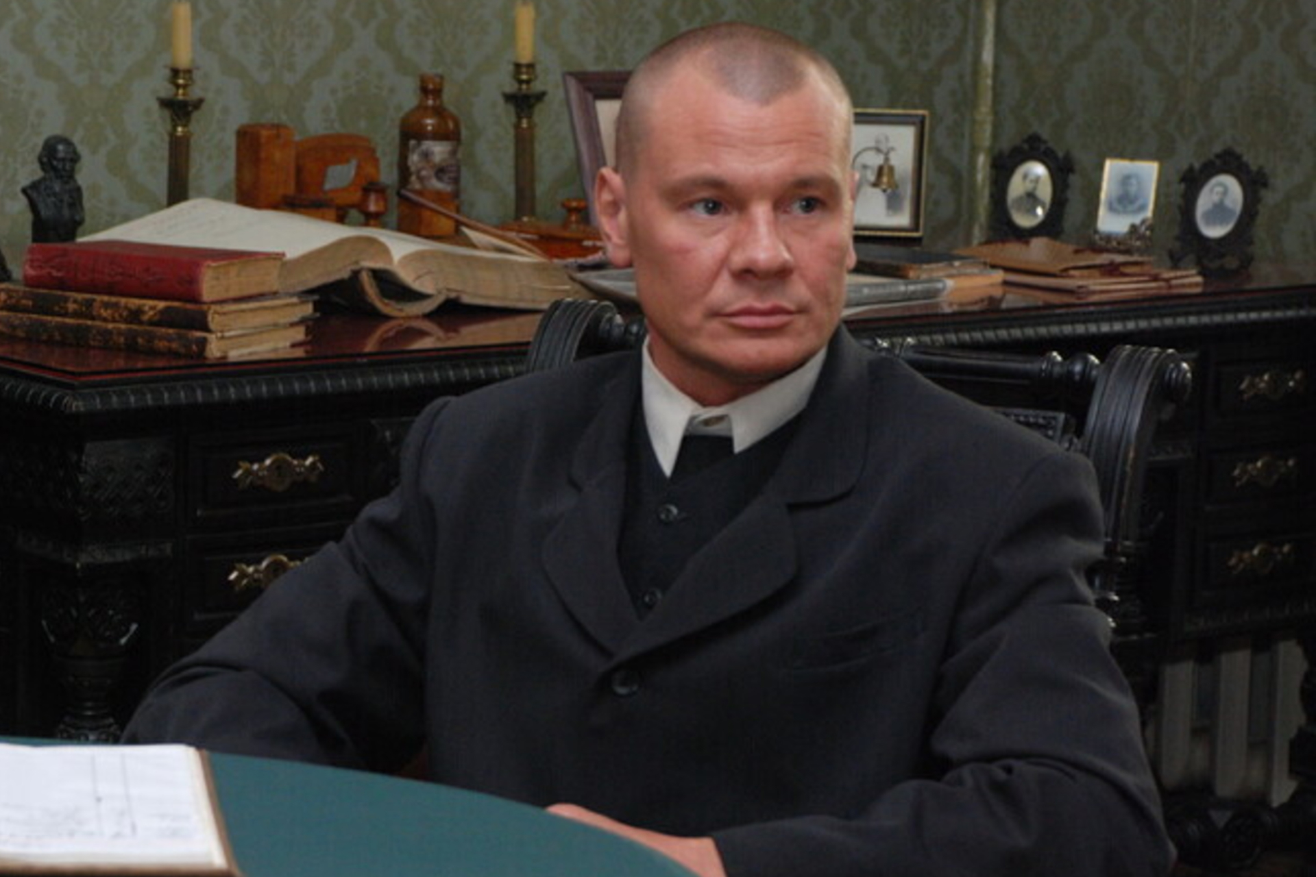 Владислав Галкин в сериале «Котовский» (2009)