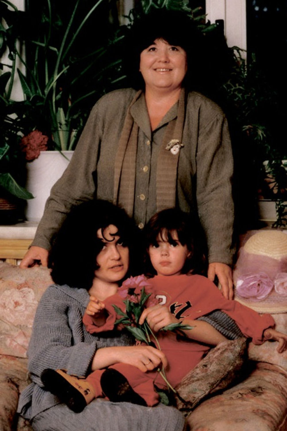 Наталья Токарева с сыном и матерью – писательницей Викторией Токаревой