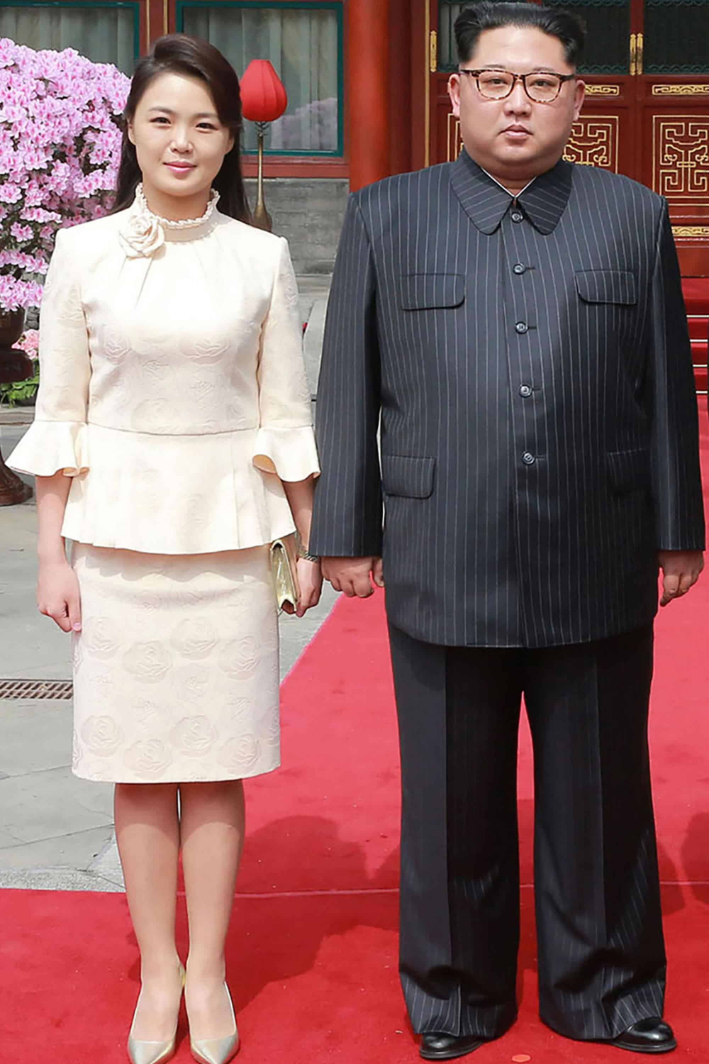 Ким Чен Ын и его жена Ли Соль Чжу