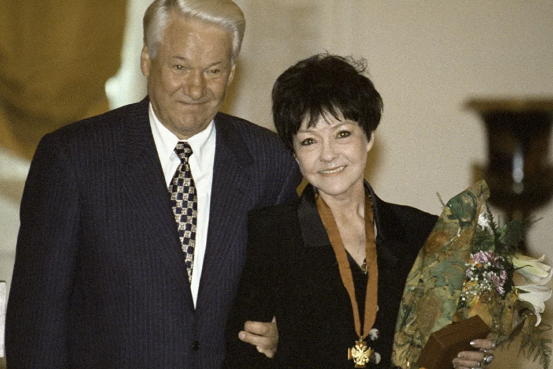 Борис Ельцин и Белла Ахмадулина