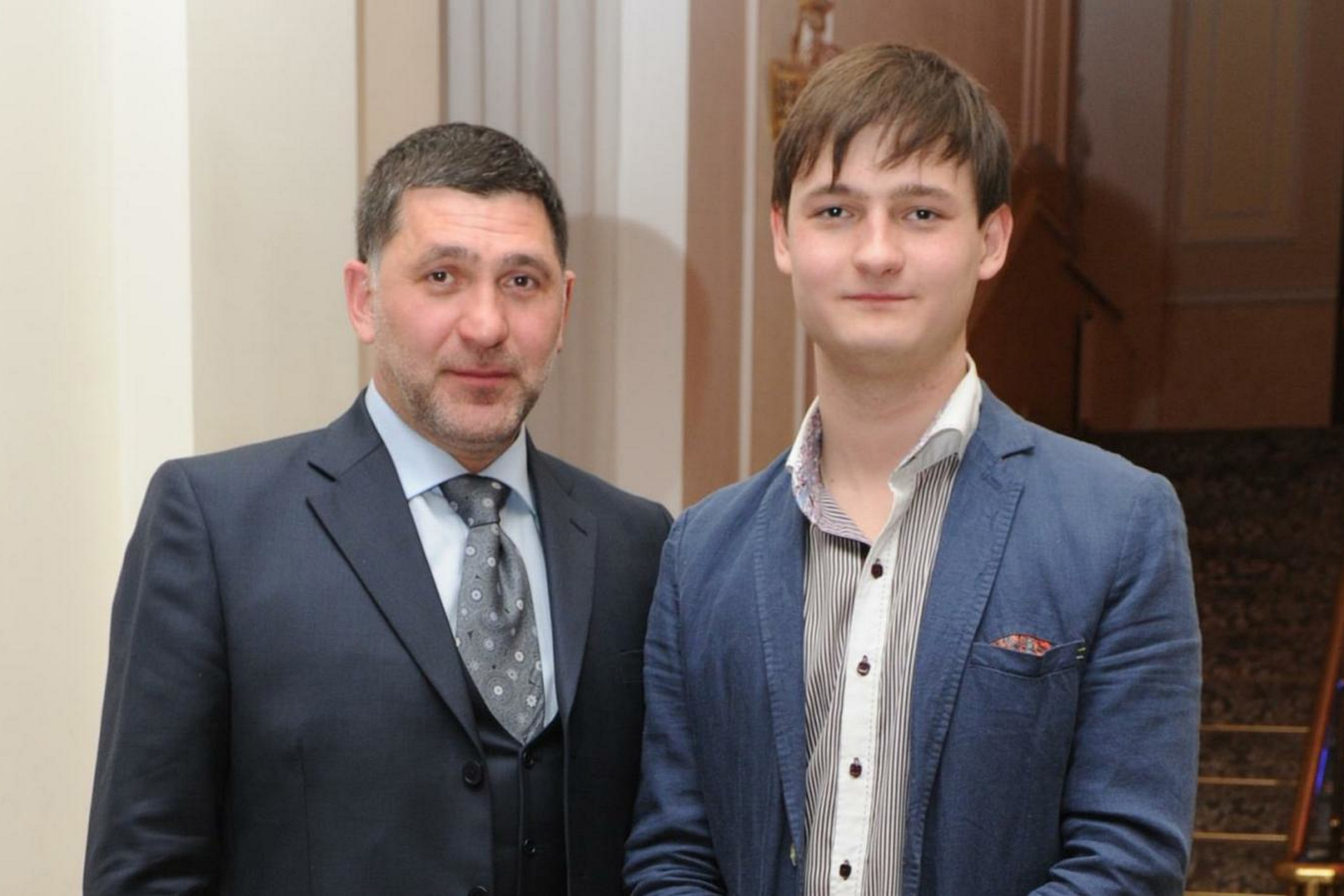 Актёр Сергей Пускепалис с сыном Глебом