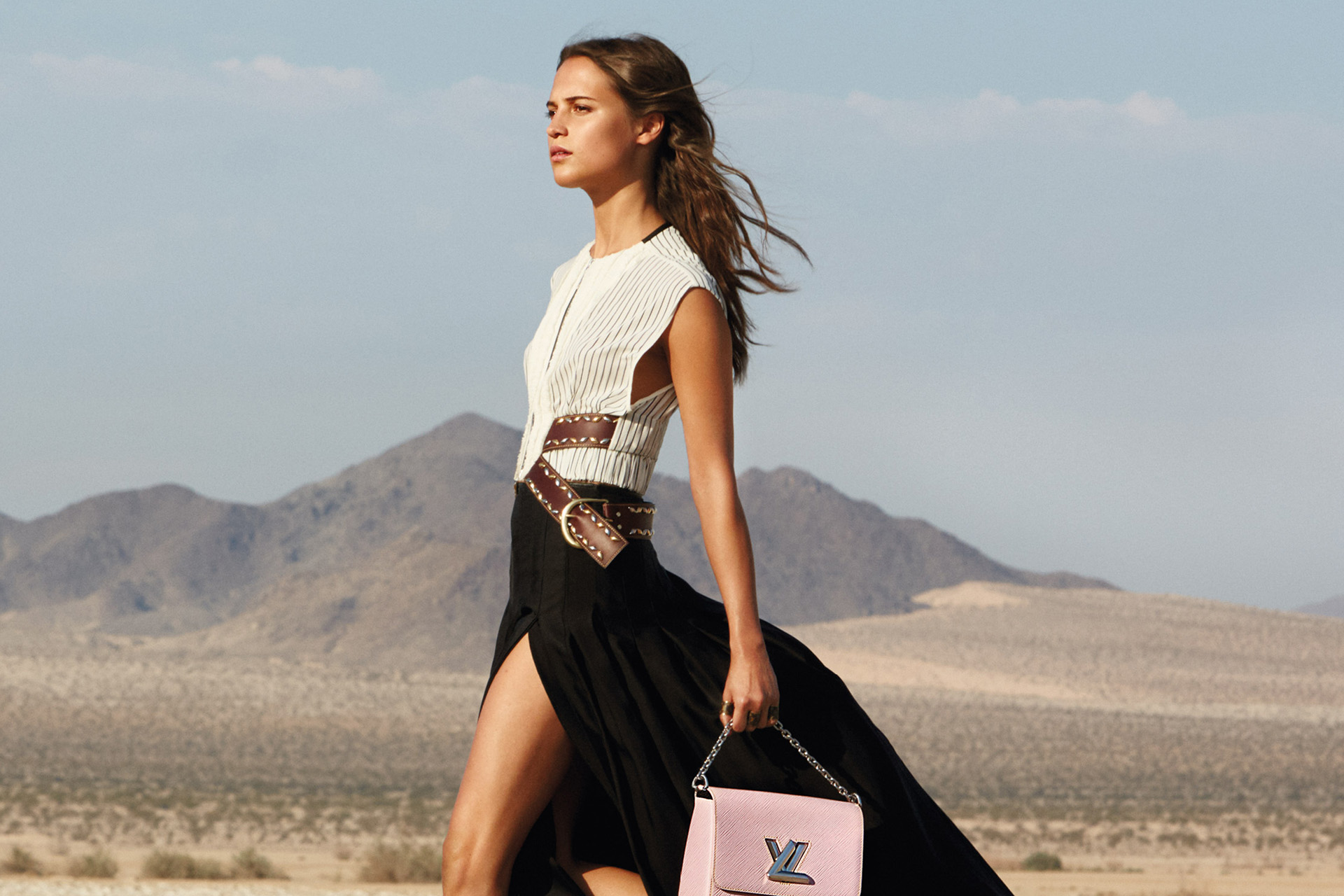 Алисия Викандер в рекламе Louis Vuitton