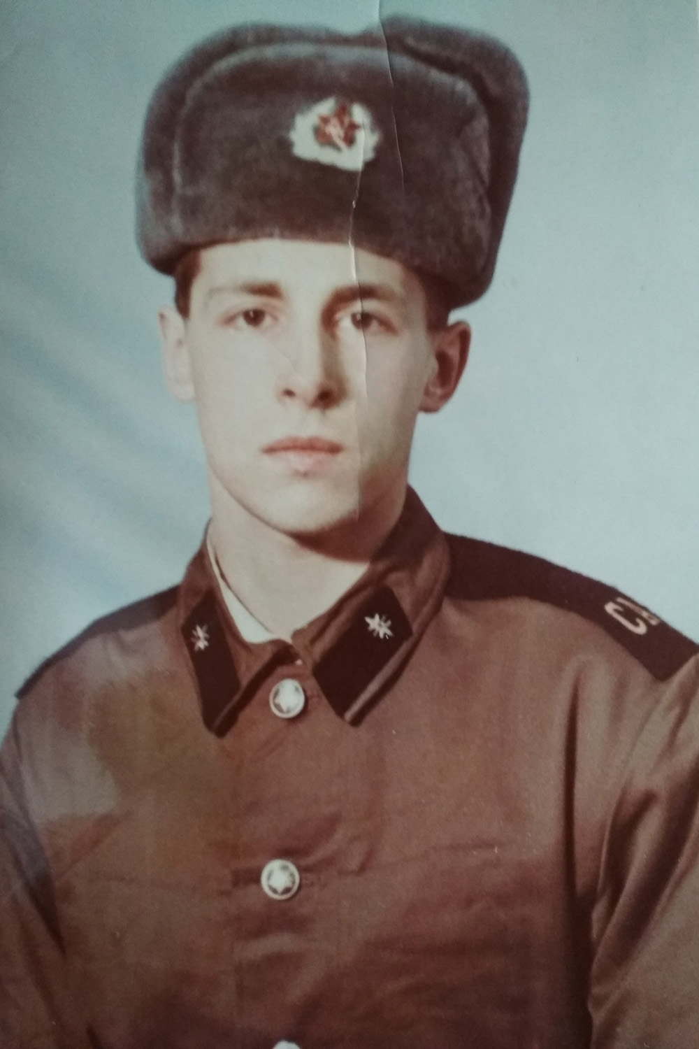 Молодой Михаил Черняк в армии