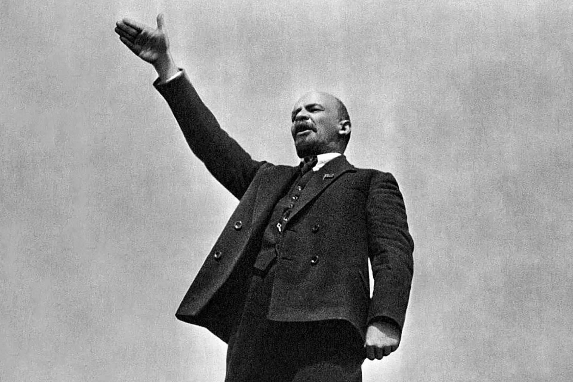 Революционер Владимир Ленин