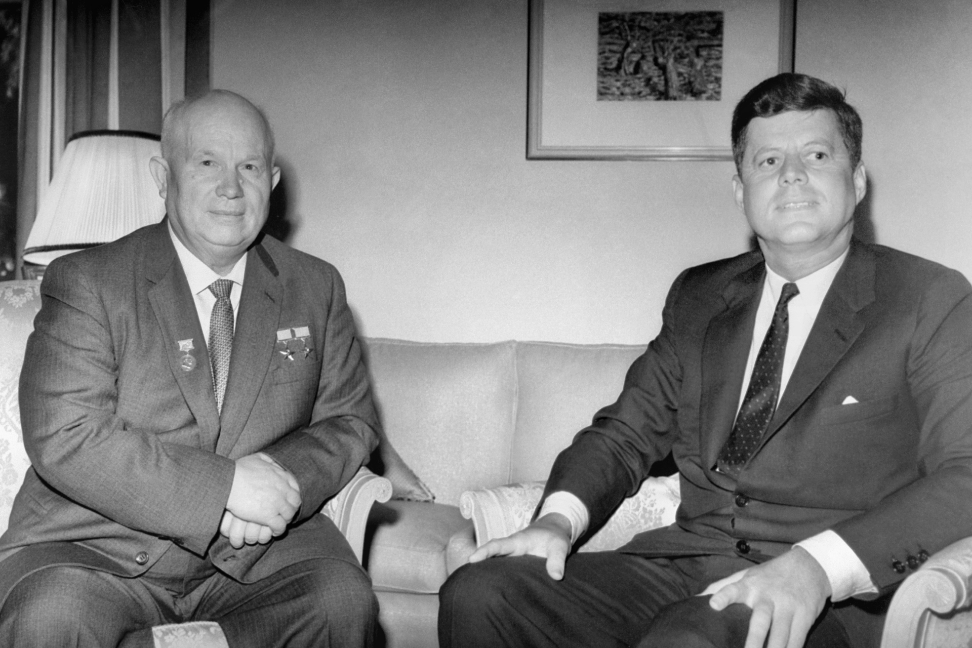 Никита Хрущёв и 35-й президент США Джон Кеннеди