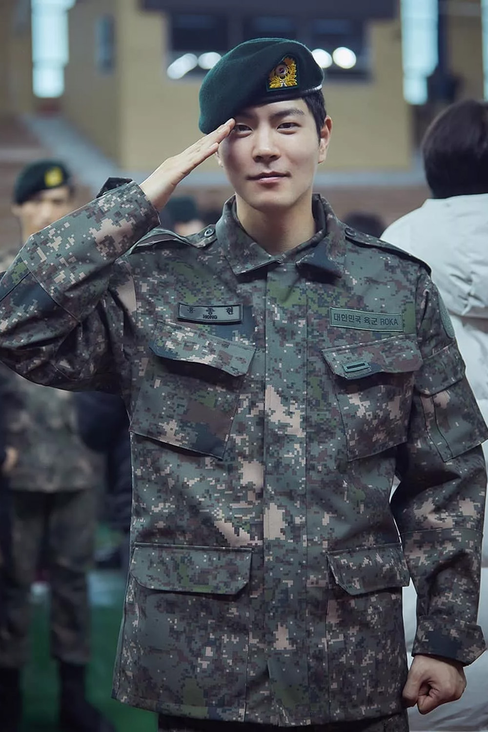 Хон Чжон Хён в армии