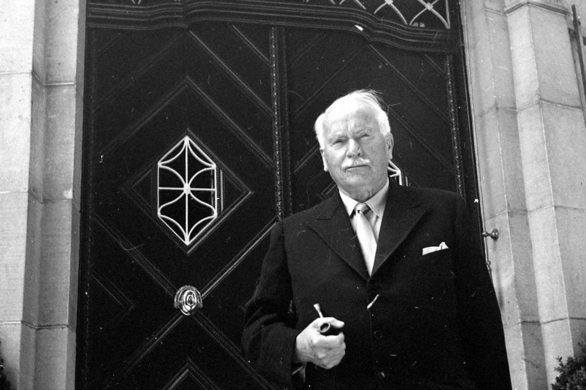 Карл Юнг Карл Юнг