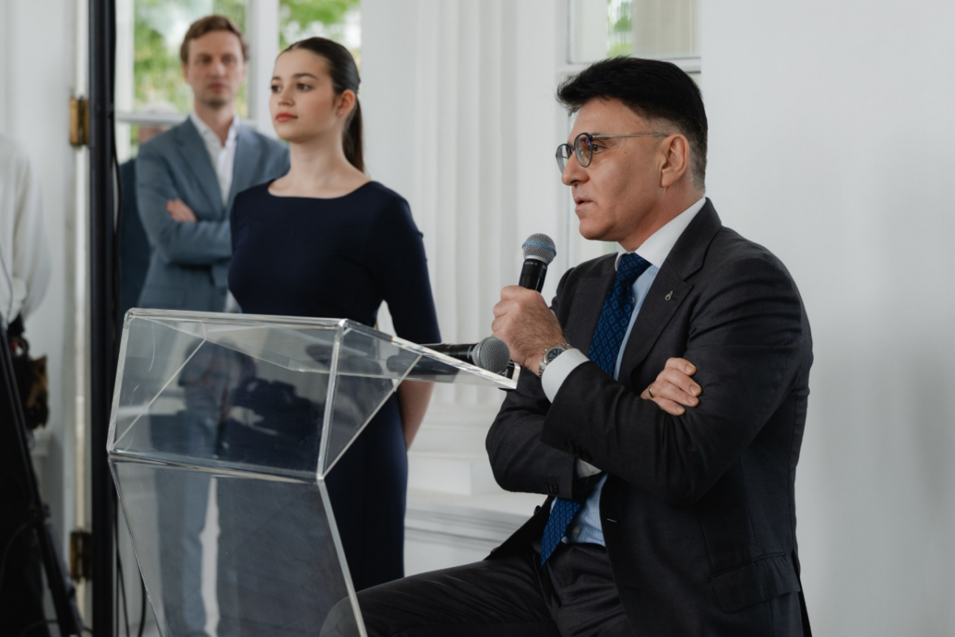 Александр Жаров Александр Жаров